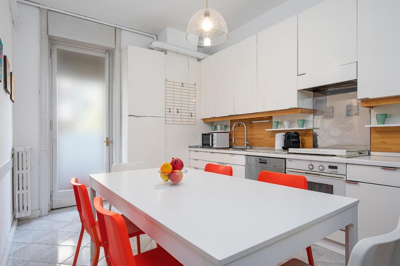 Hemeras Boutique Homes - Design Home In Canals District ミラノ エクステリア 写真